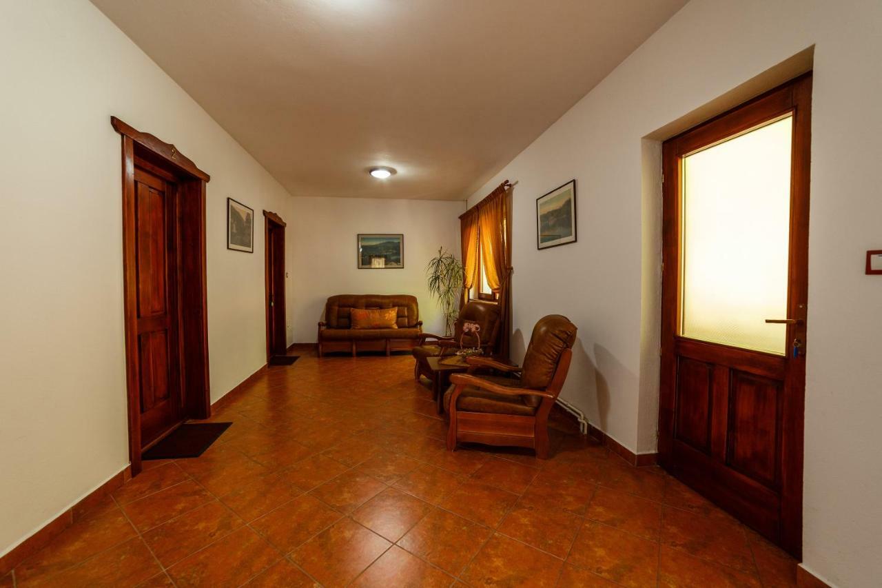 Pensiunea Eva Bed & Breakfast Sovata Exterior photo