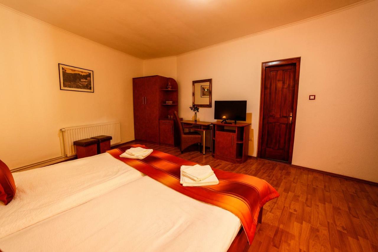 Pensiunea Eva Bed & Breakfast Sovata Exterior photo